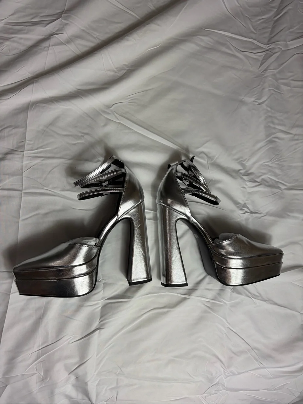 Silver metallic vegan pointy toe extreme platform Mary Jane heels size 8.5 & 9